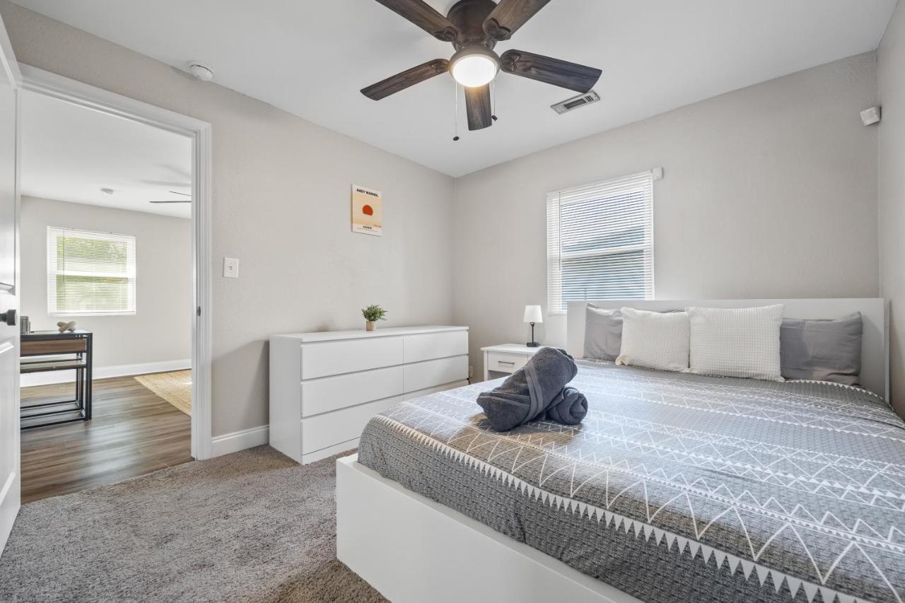Cozy 2-Bedroom Retreat W/Wi-Fi & Keurig Coffee Atlanta Exterior photo
